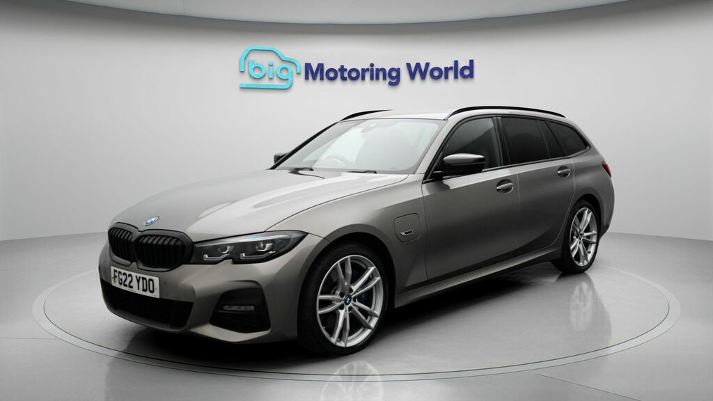 BMW 3 Series M Sport Pro Edition FG22YDO Grey #3