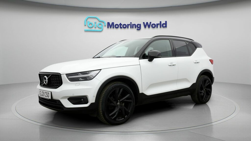 Volvo XC40 R-design Pro EJ21CSO White #3