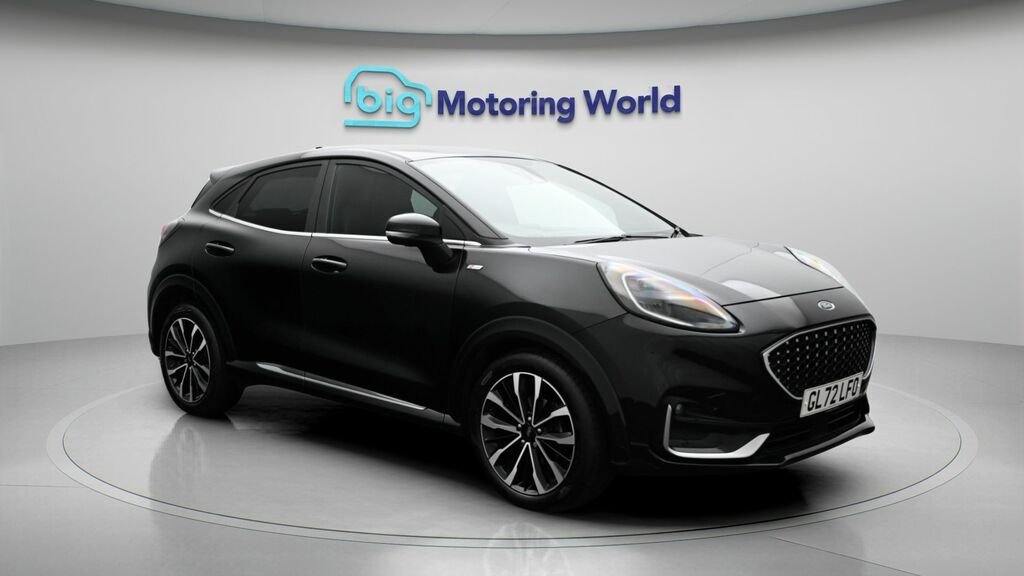 Ford Puma St-line Vignale Black