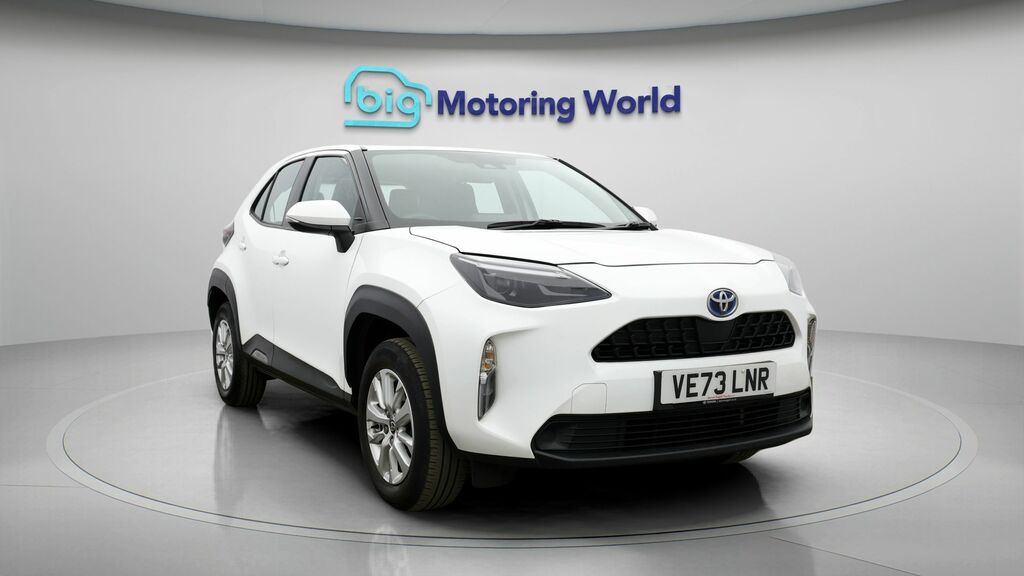 Toyota Yaris Cross Icon VE73LNR White #2