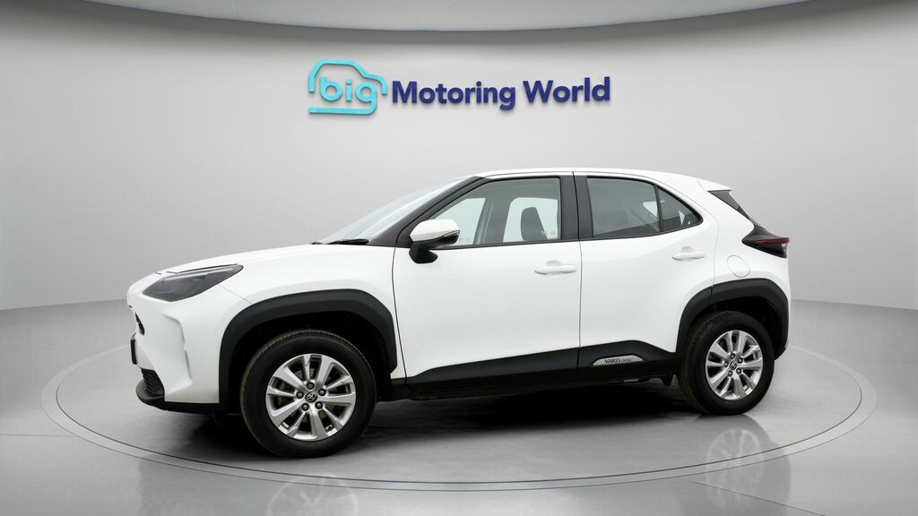 Toyota Yaris Cross Icon VE73LNR White #4
