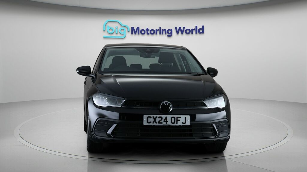 Volkswagen Polo Life CX24OFJ Black #2