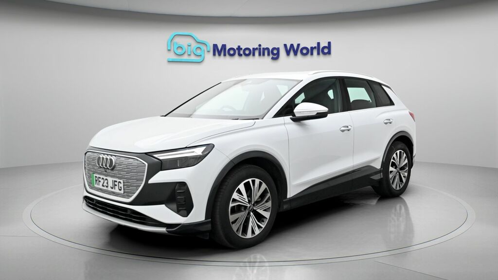 Audi Q4 E Tron Sport White #3