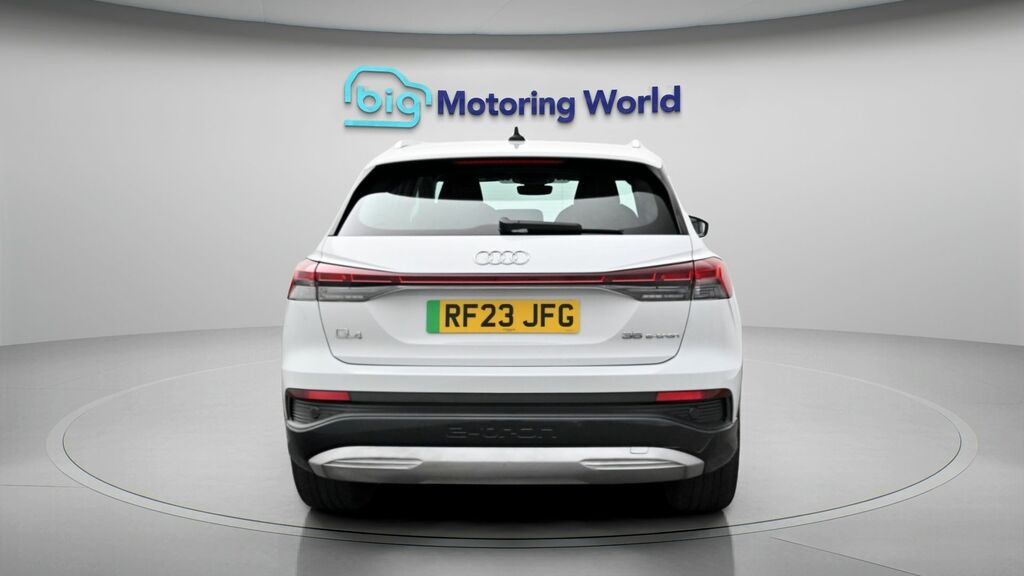 Audi Q4 E Tron Sport White #6