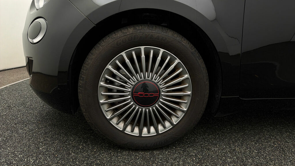 Fiat 500E C C 500 87Kw Red #17