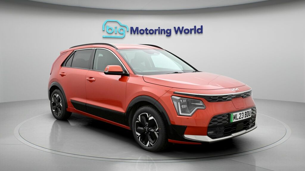Kia Niro 3 Orange