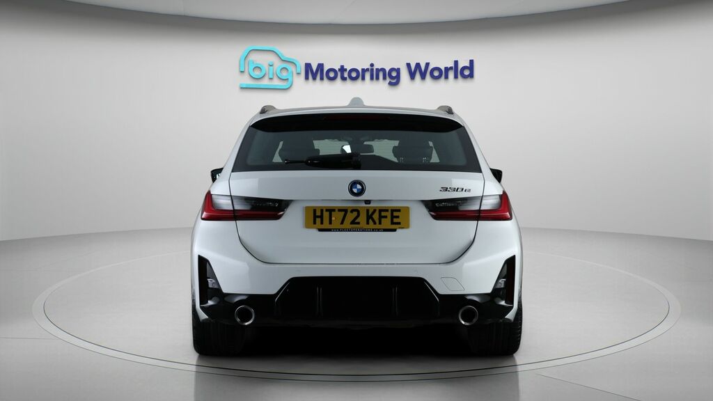 BMW 3 Series M Sport HT72KFE White #6