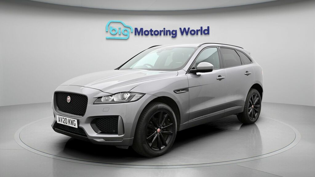 Jaguar F-Pace Chequered Flag AV20KWG Grey #3