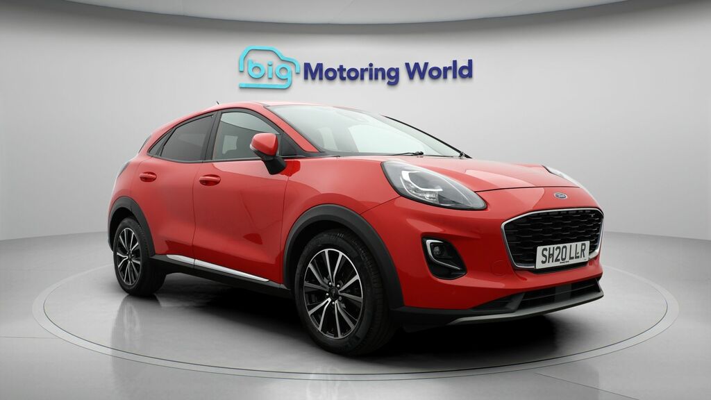 Ford Puma Titanium Red
