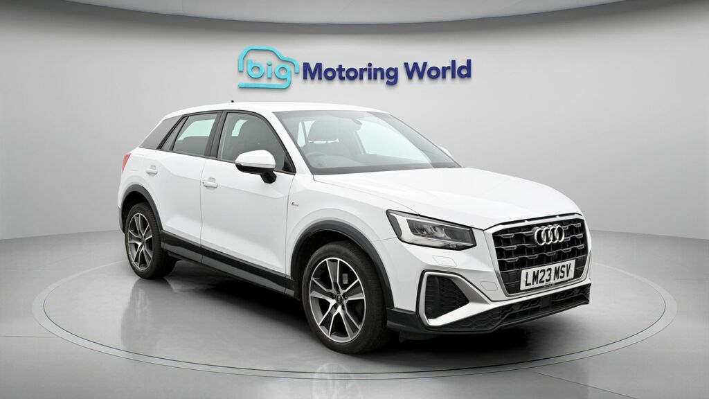 Audi Q2 S Line White