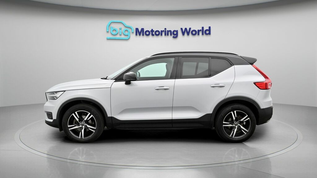 Volvo XC40 R-design LR20OYC Silver #4