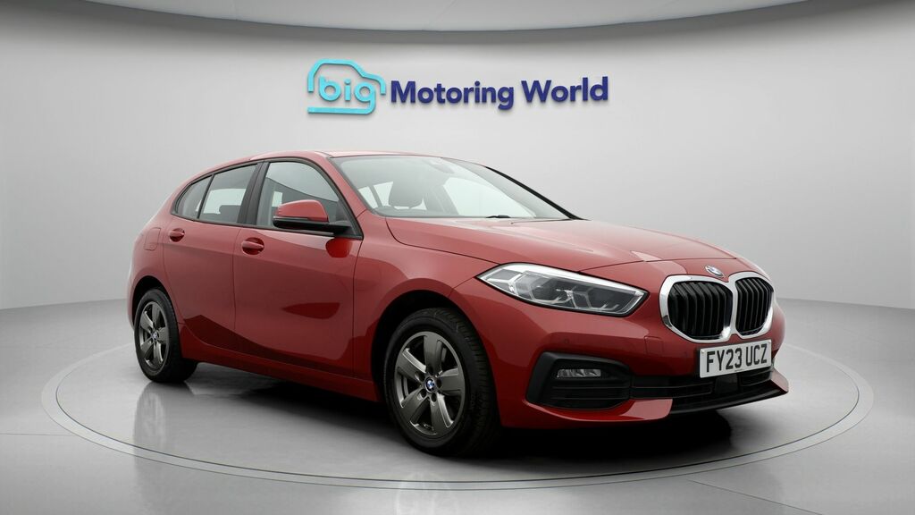BMW 1 Series Se Red