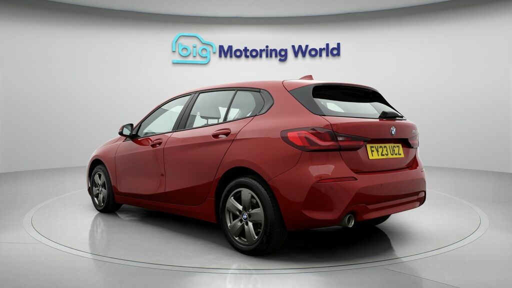 BMW 1 Series Se Red #5