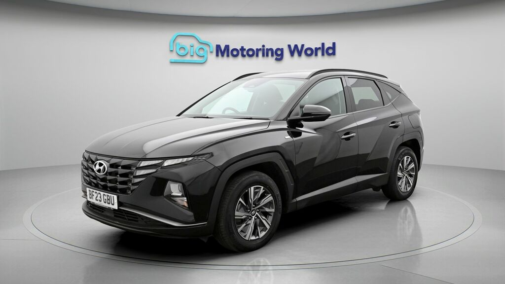 Nissan Qashqai Tekna Black #3