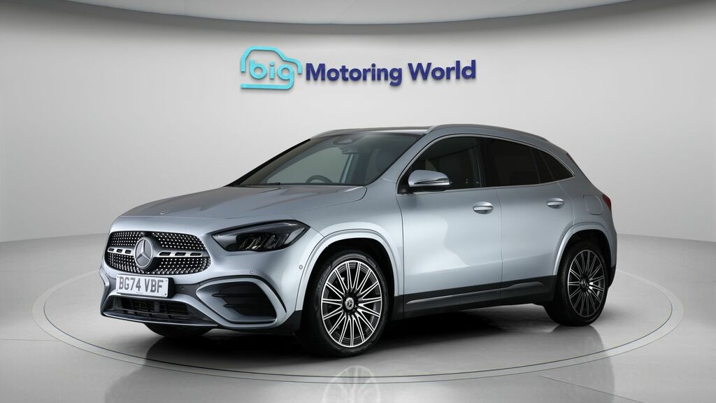 Mercedes-Benz GLA Class Amg Line BG74VBF Silver #3