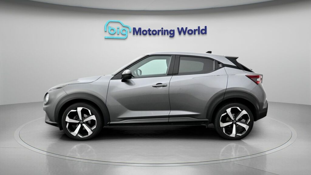 Nissan Juke Tekna Grey #4