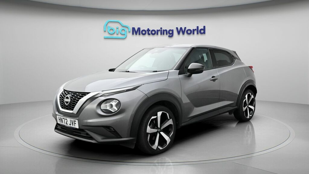 Nissan Juke Tekna Grey #3
