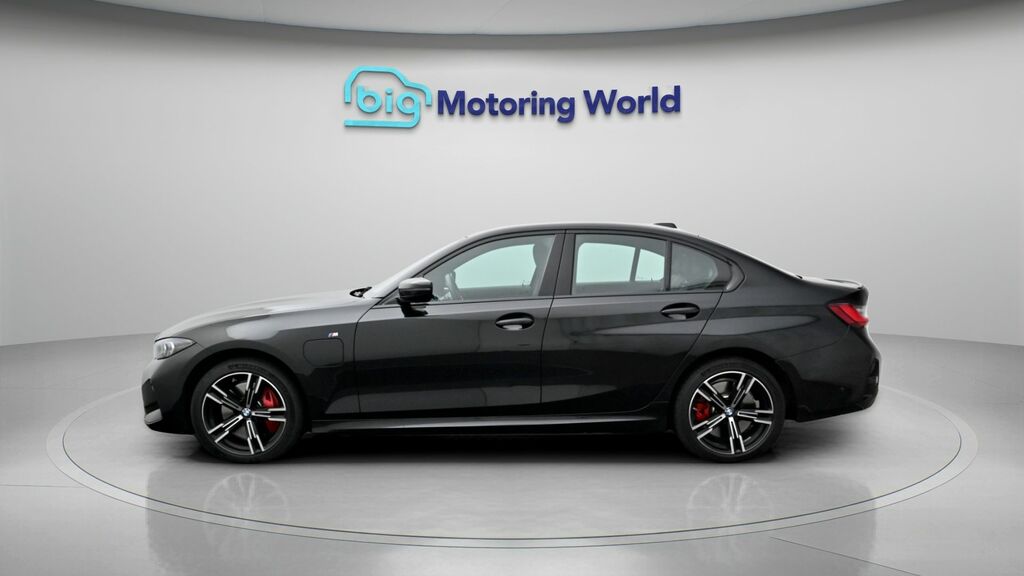 BMW 3 Series M Sport EK75ZGM Black #4