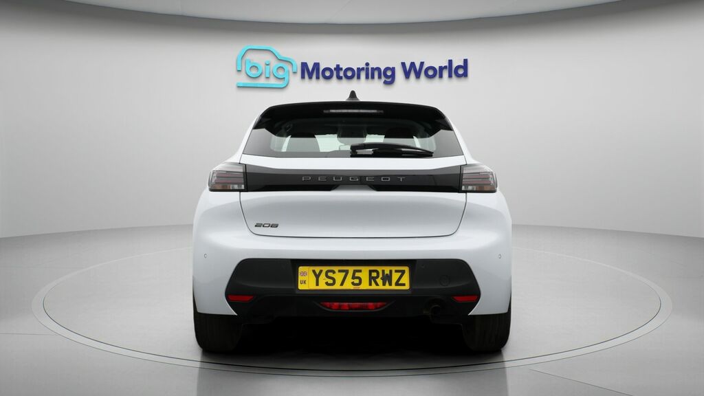 Peugeot 208 Style White #6