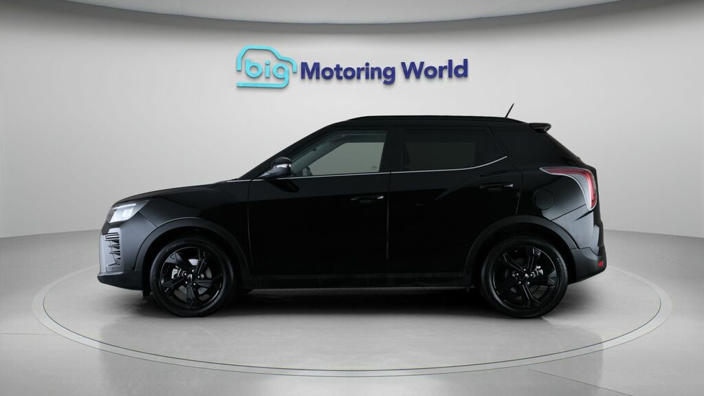 SsangYong Tivoli K40 Black #4