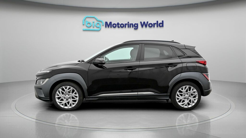 Hyundai Kona Premium Black #4
