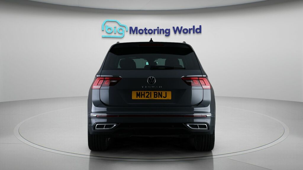Volkswagen Tiguan R-line MH21BNJ Grey #6