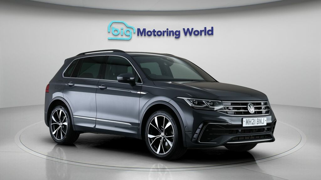 Volkswagen Tiguan R-line Grey