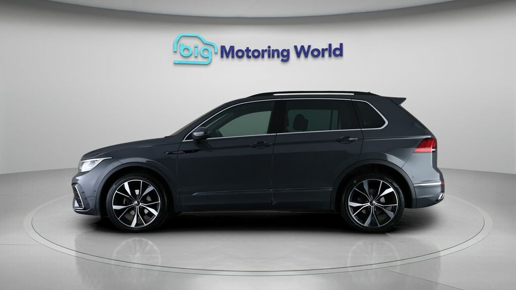 Volkswagen Tiguan R-line MH21BNJ Grey #4