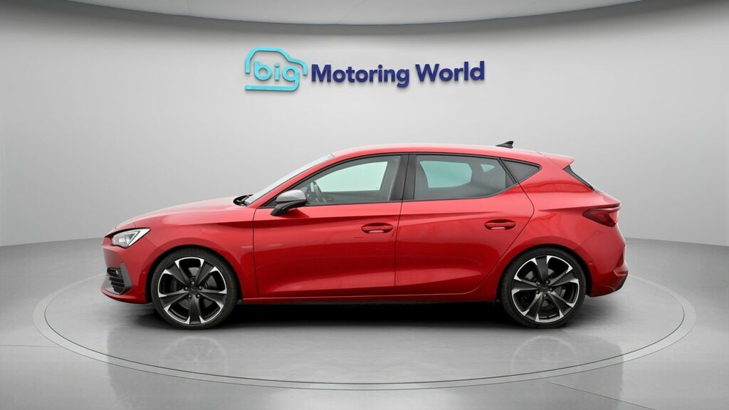 Cupra Leon Vz2 YH23ZWT Red #4