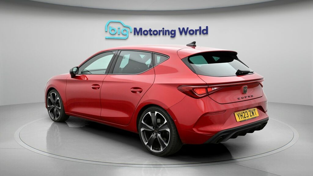 Cupra Leon Vz2 YH23ZWT Red #5