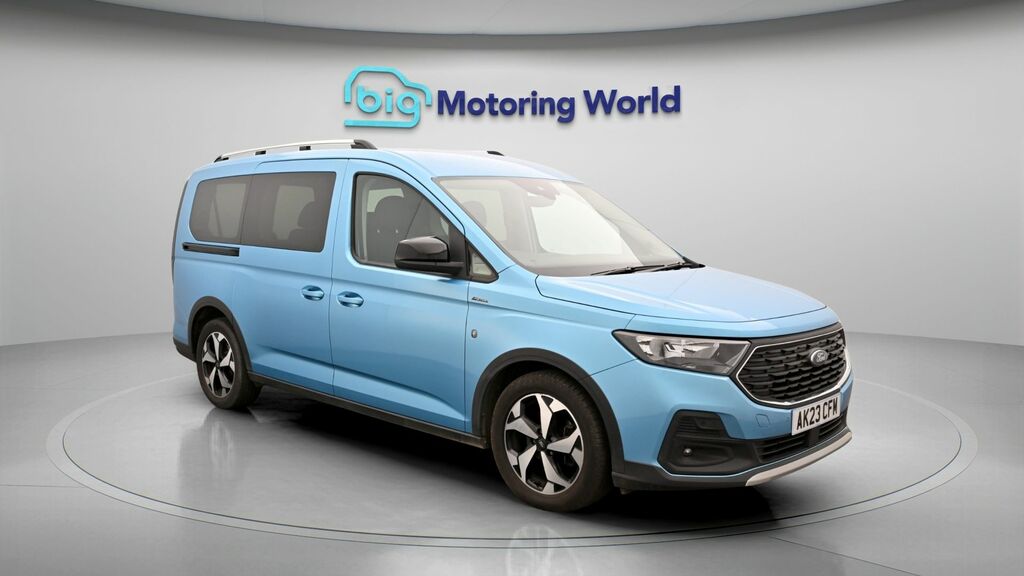 Ford Grand Tourneo Connect Active Blue