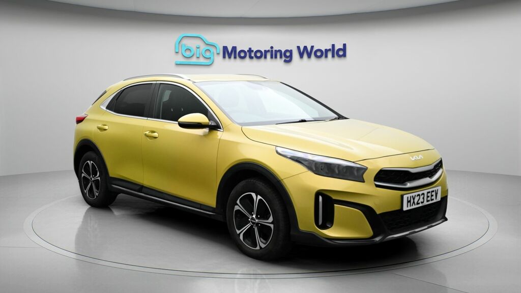 Kia Xceed 3 Yellow