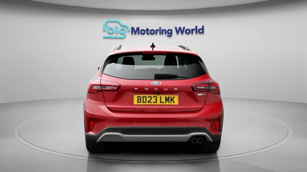 Ford Focus Active BD23LMK Red #6