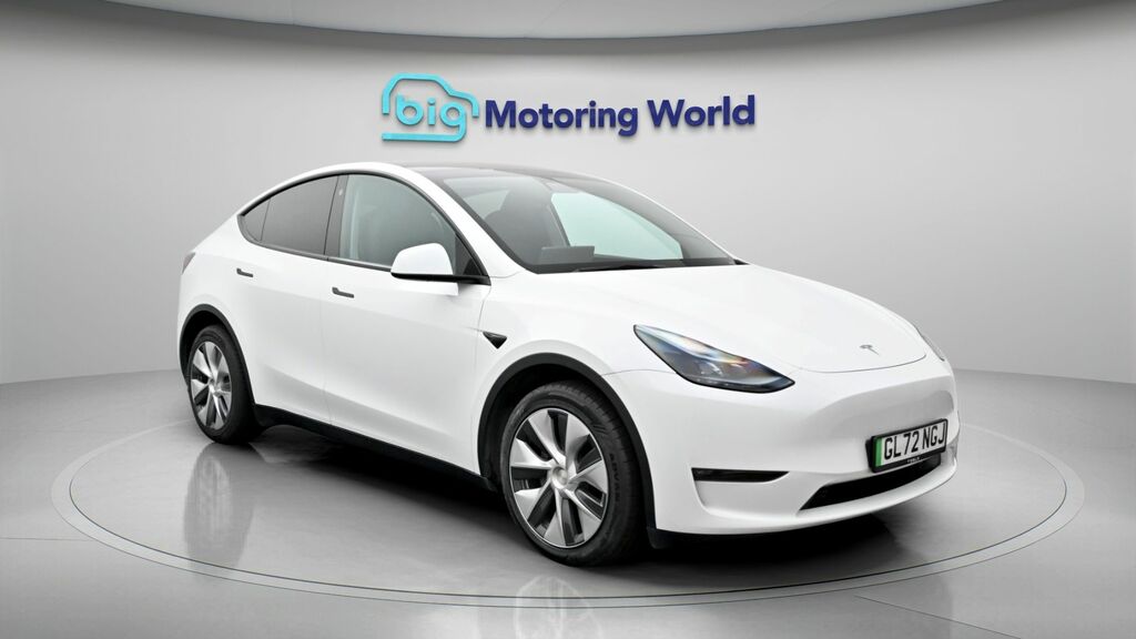 Tesla Model Y Long Range White