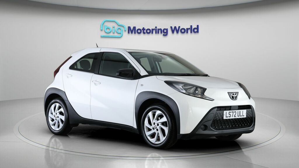 Toyota Aygo X Pure White