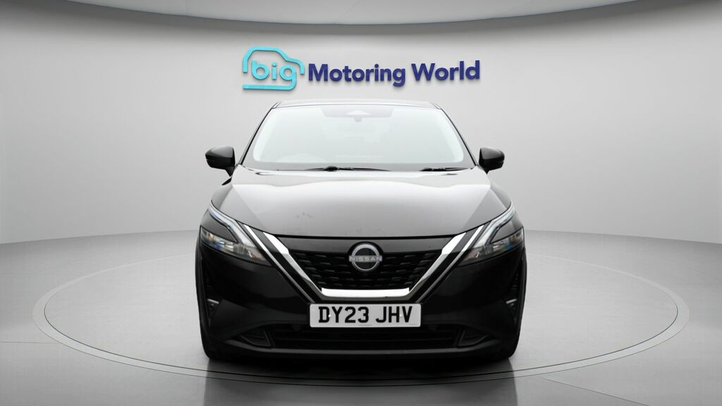 Nissan Qashqai N-connecta DY23JHV Black #2