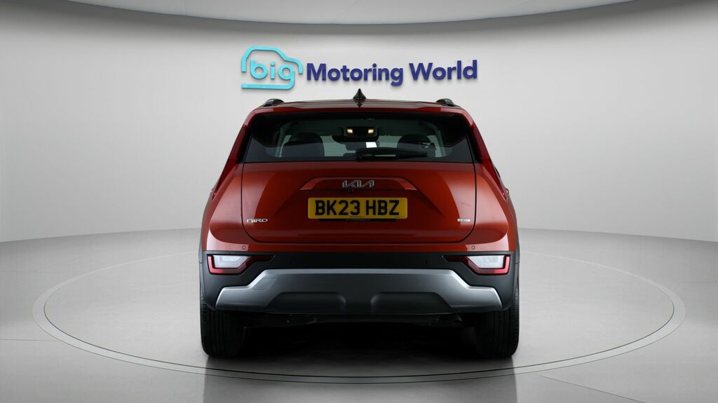 Kia Niro 2 BK23HBZ Orange #6