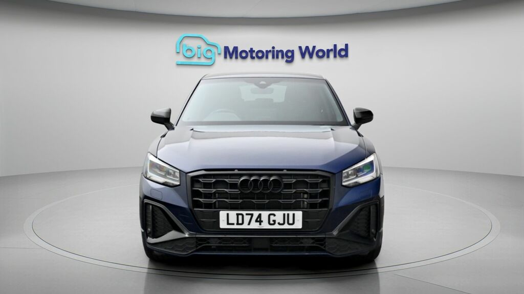 Audi Q2 Black Edition LD74GJU Blue #2