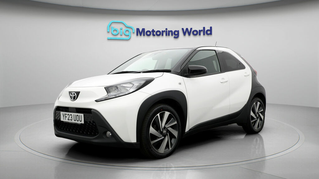 Toyota Aygo X Edge YF23UOU White #3