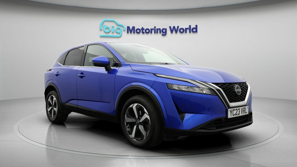 Nissan Qashqai N-connecta YC23VRL Blue