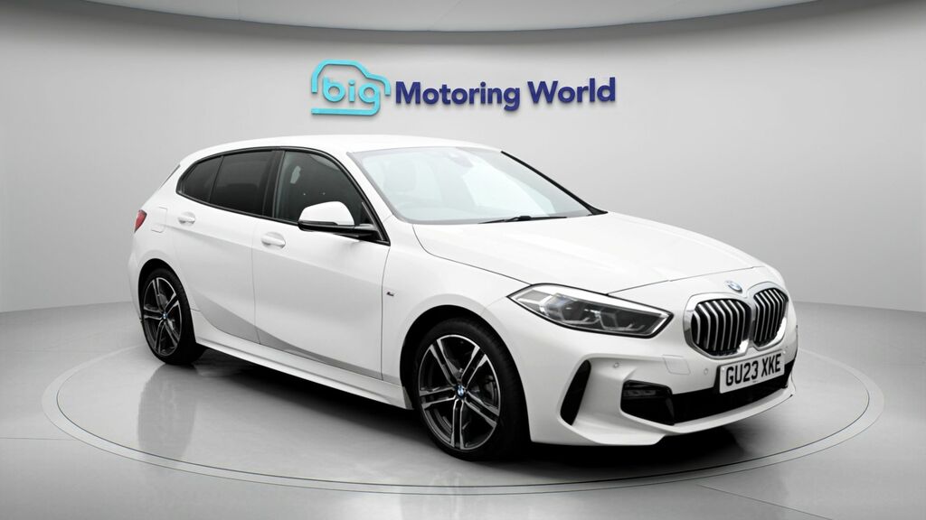 BMW 1 Series M Sport White