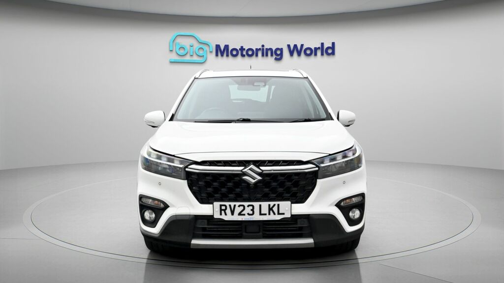 Suzuki S Cross Ultra RV23LKL White #2