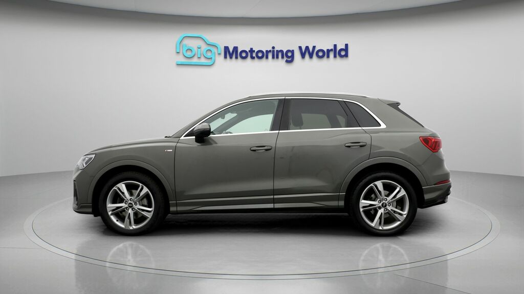Audi Q3 S Line MJ22HME Grey #4