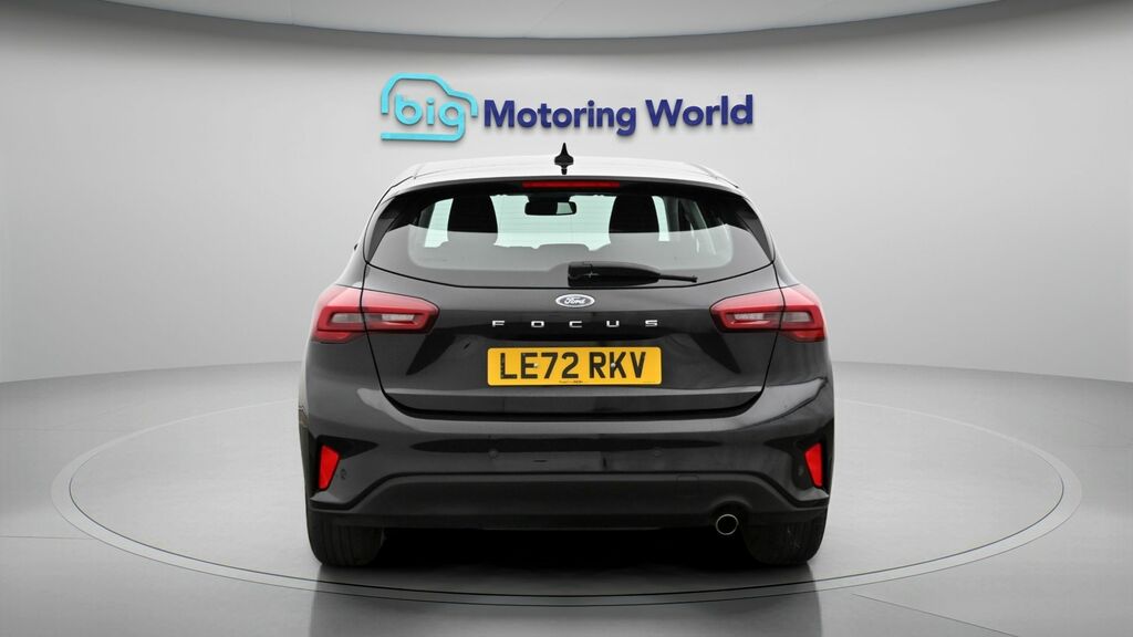 Ford Focus Titanium Black #6