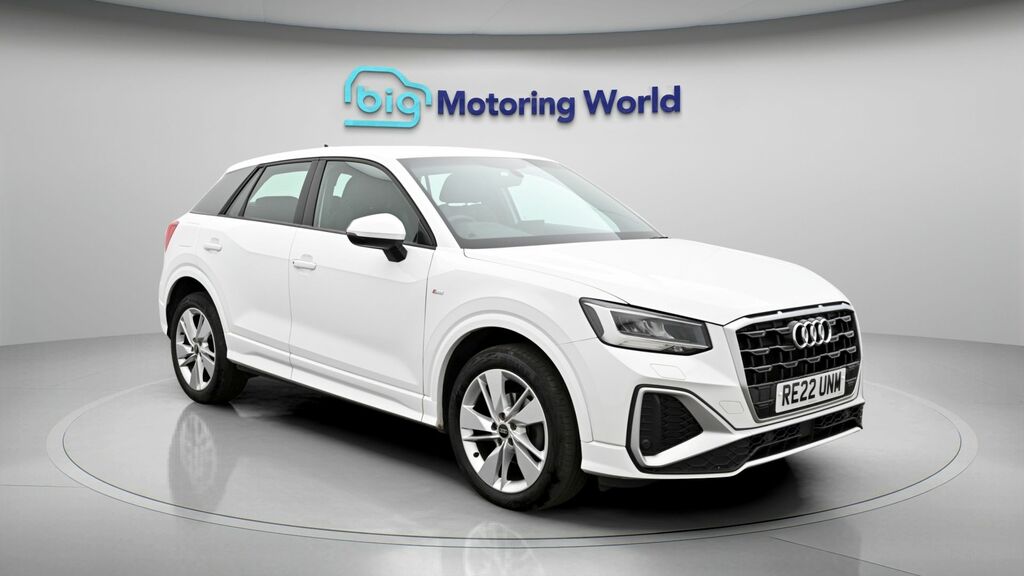 Audi Q2 S Line White