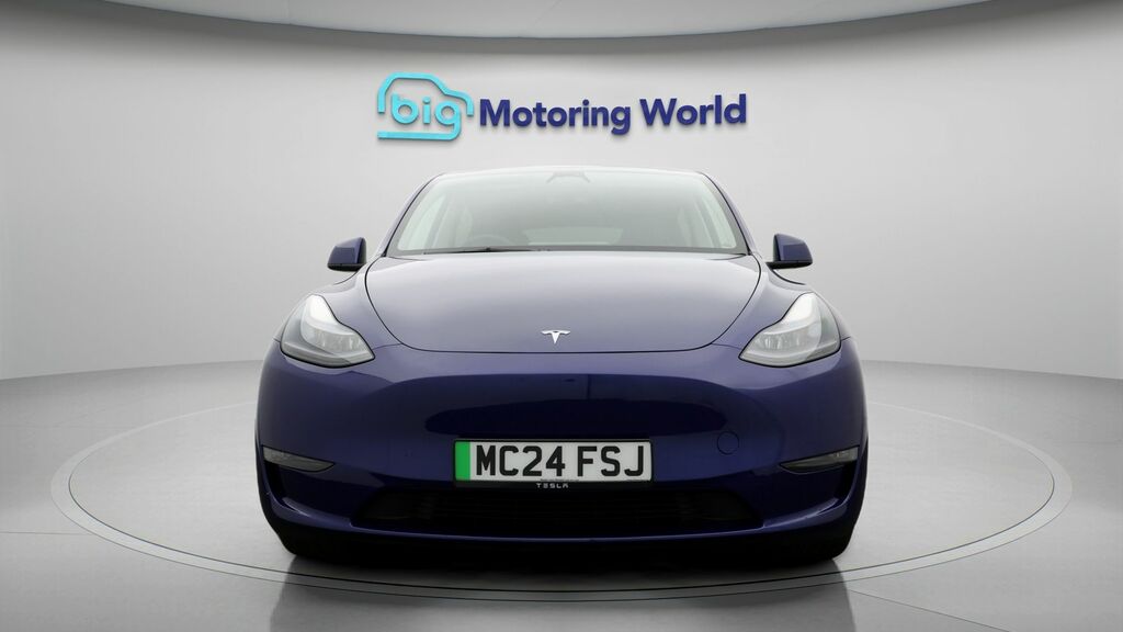 Tesla Model Y Performance MC24FSJ Blue #2