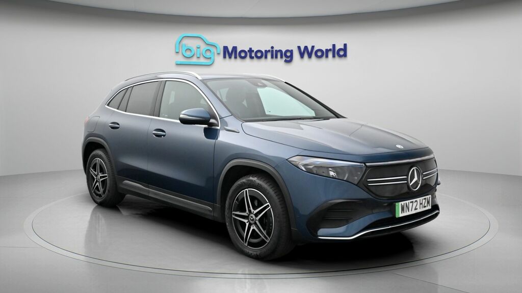 Mercedes-Benz EQA Amg Line Blue
