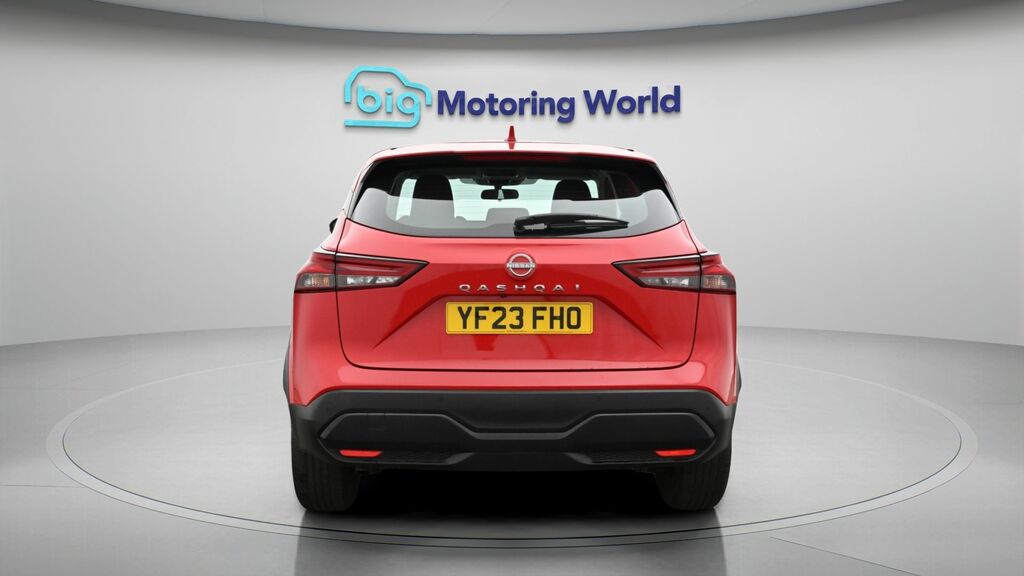 Nissan Qashqai Acenta Premium YF23FHO Red #6