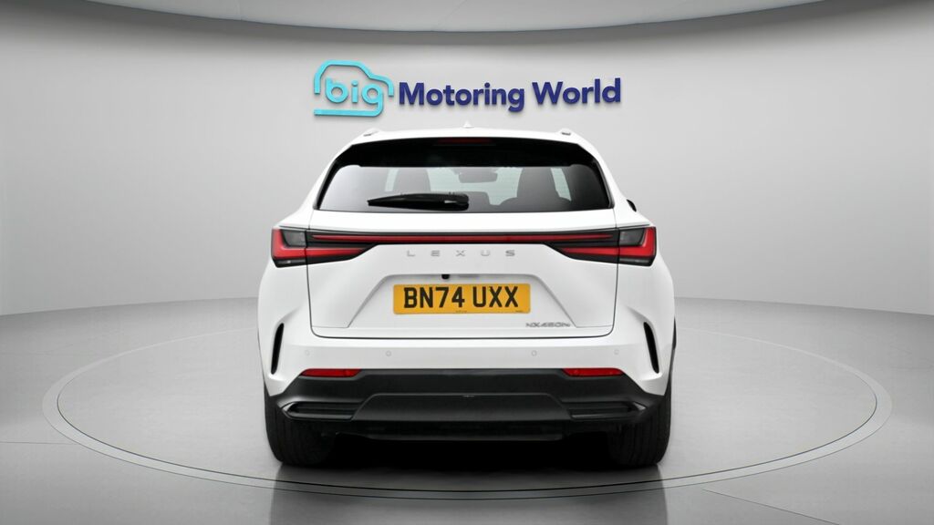 Lexus NX Premium White #6