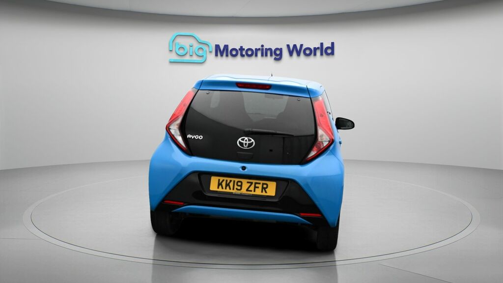 Toyota Aygo X X-trend Blue #6